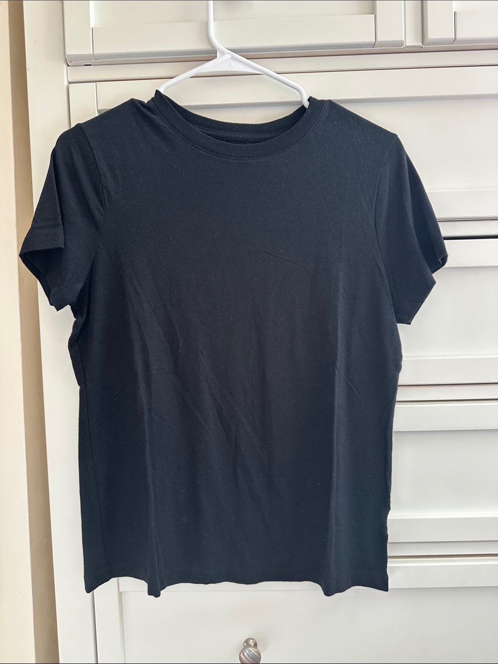 Black Women's Crew Neck Tee - Unbranded